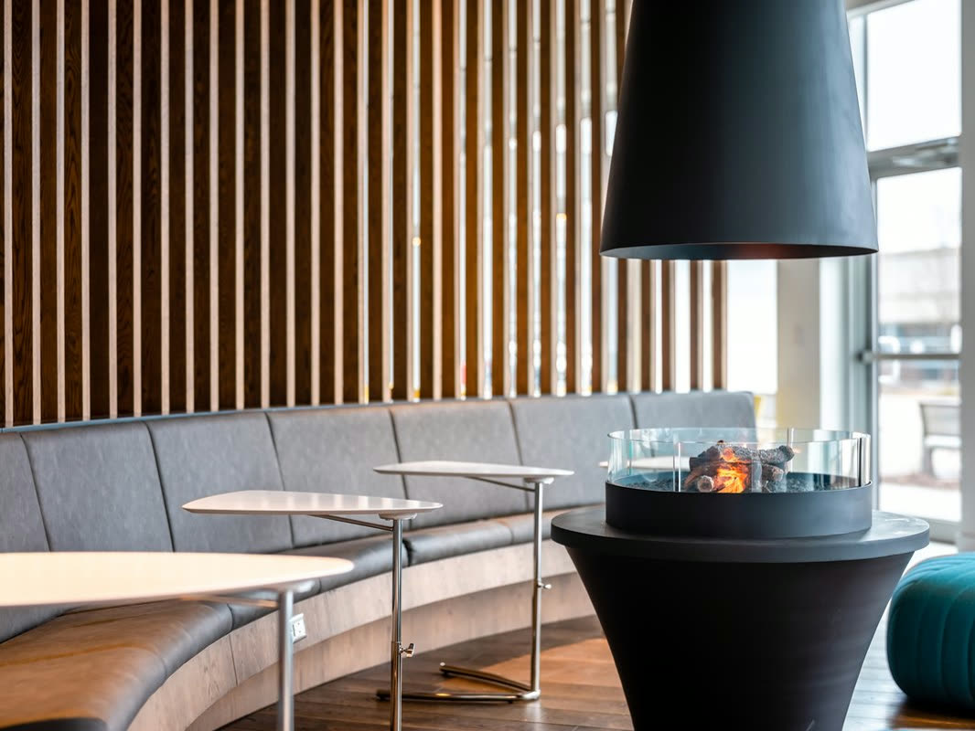 Signature campus lounge